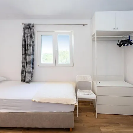 Semesterbostad Mandorla With Private Pool Zadar