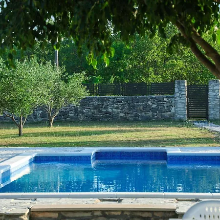 Mandorla With Private Pool * Zara