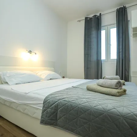 Mandorla With Private Pool * Zara