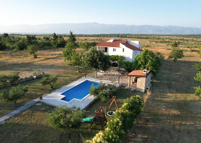 Mandorla With Private Pool Feriehus Zadar