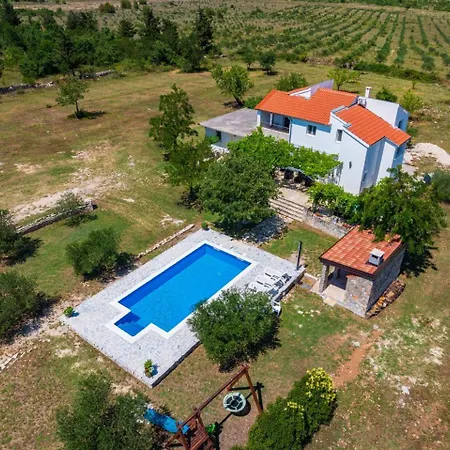 Dom wakacyjny Mandorla With Private Pool *