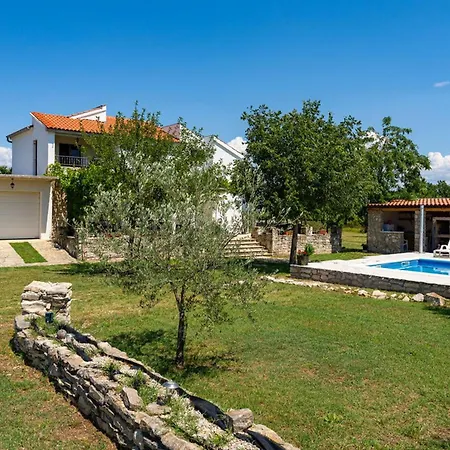 Mandorla With Private Pool Dom wakacyjny