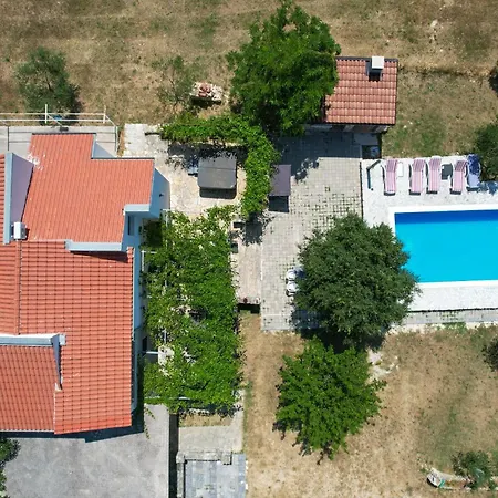 Mandorla With Private Pool Dom wakacyjny Zadar