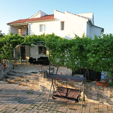 Mandorla With Private Pool Dom wakacyjny Zadar