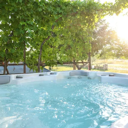 Dom wakacyjny Mandorla With Private Pool *