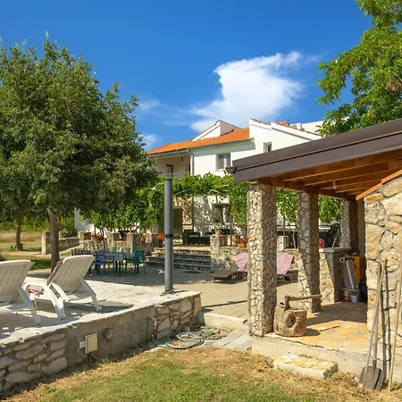 Mandorla With Private Pool Holiday home
