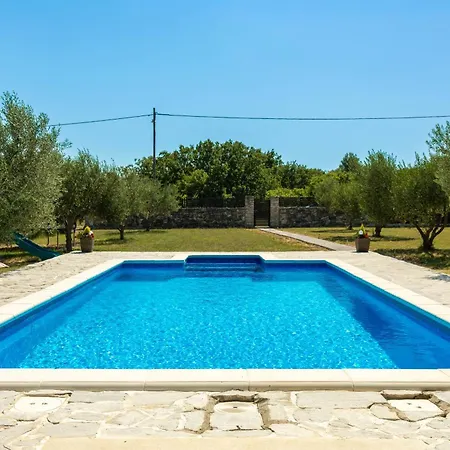 Mandorla With Private Pool Holiday home