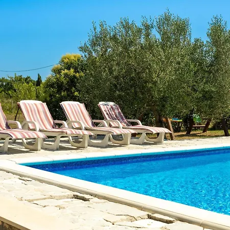Mandorla With Private Pool Zadar