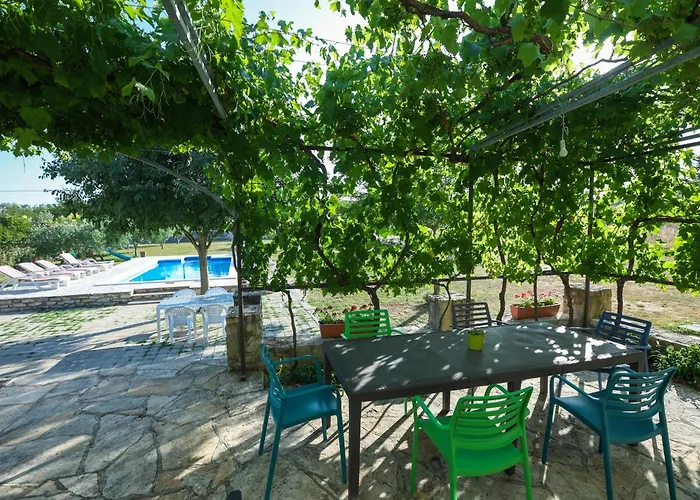 Сasa de vacaciones Mandorla With Private Pool