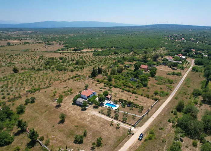 Feriehus Mandorla With Private Pool