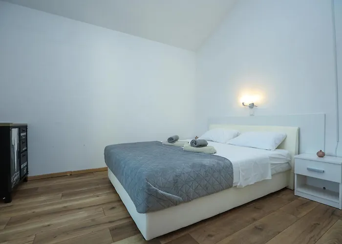 Mandorla With Private Pool Feriehus Zadar